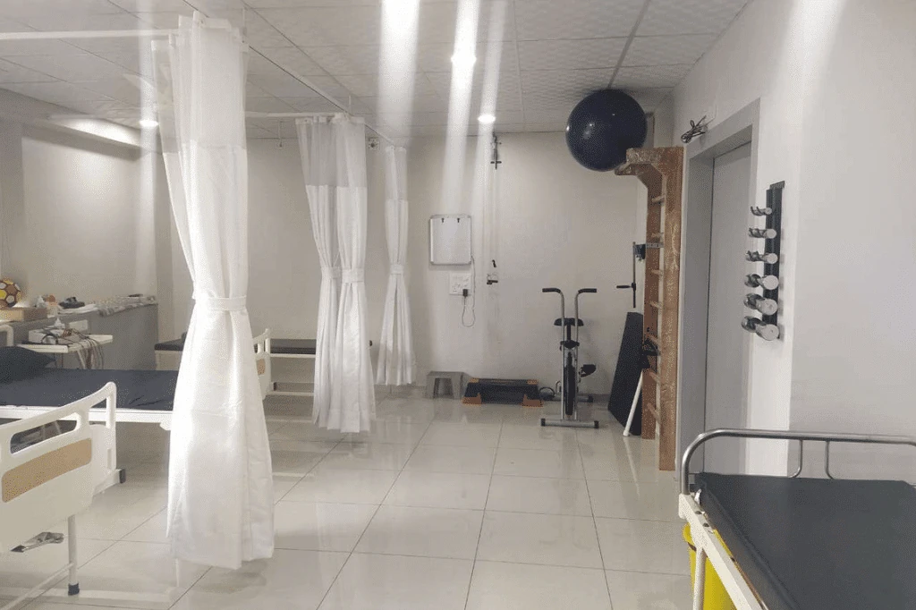 PMG Hospital Room